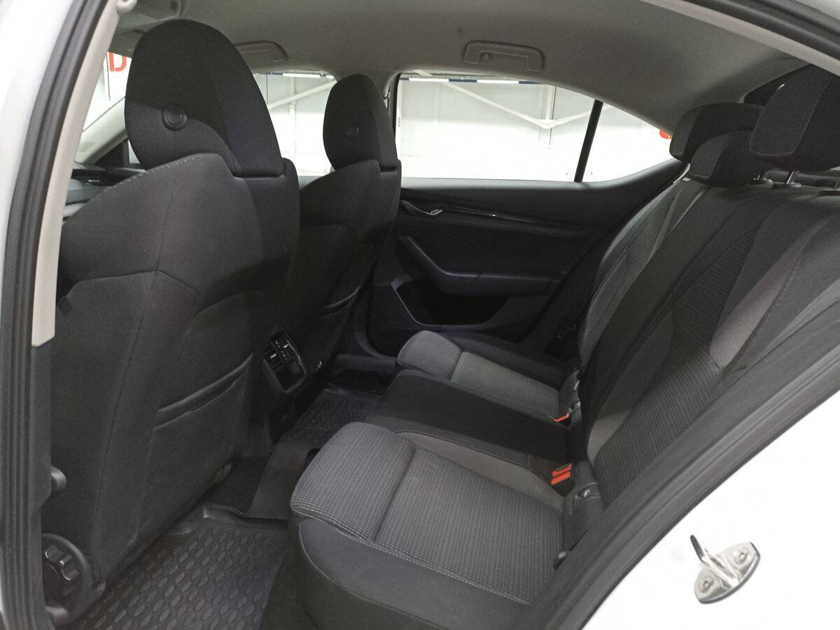 Skoda Octavia б/у, 2021, Автоматическая. Фото: #11