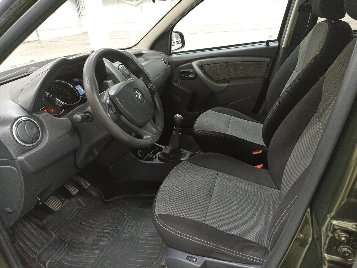 Renault Duster б/у, 2015, Механическая. Фото: #15