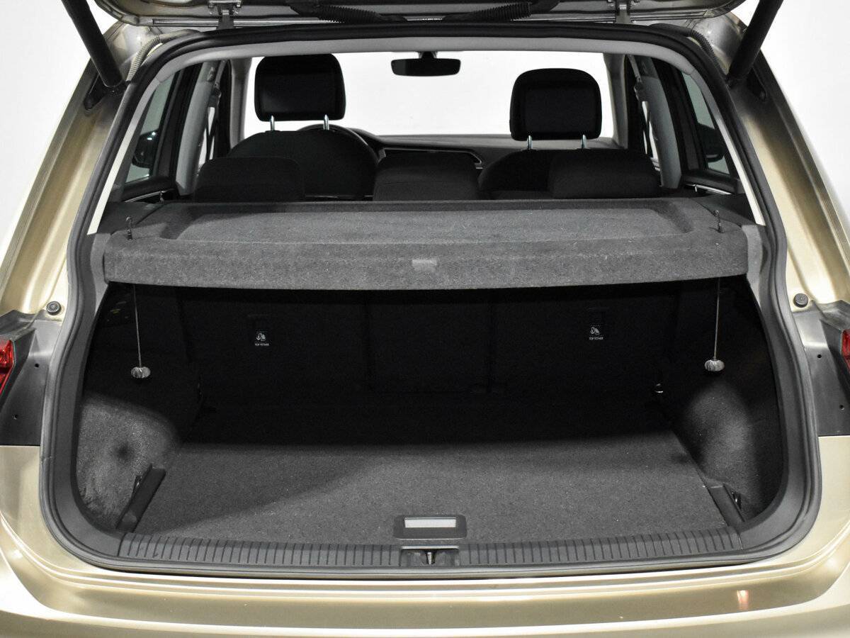 Volkswagen Tiguan б/у, 2018, Роботизированная. Фото: #21