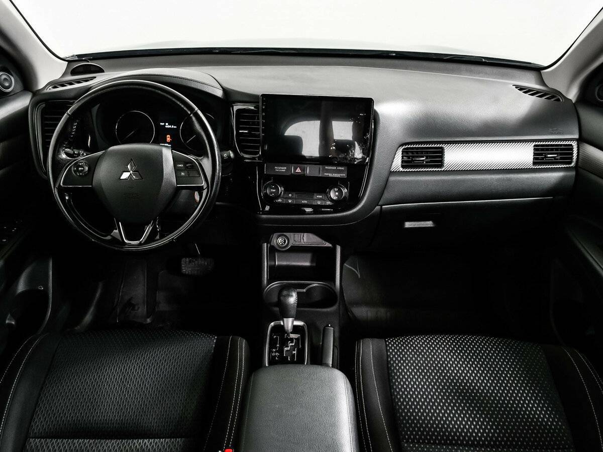 Mitsubishi Outlander б/у, 2016, Вариатор. Фото: #10