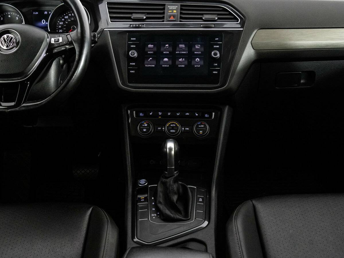 Volkswagen Tiguan б/у, 2017, Автоматическая. Фото: #14