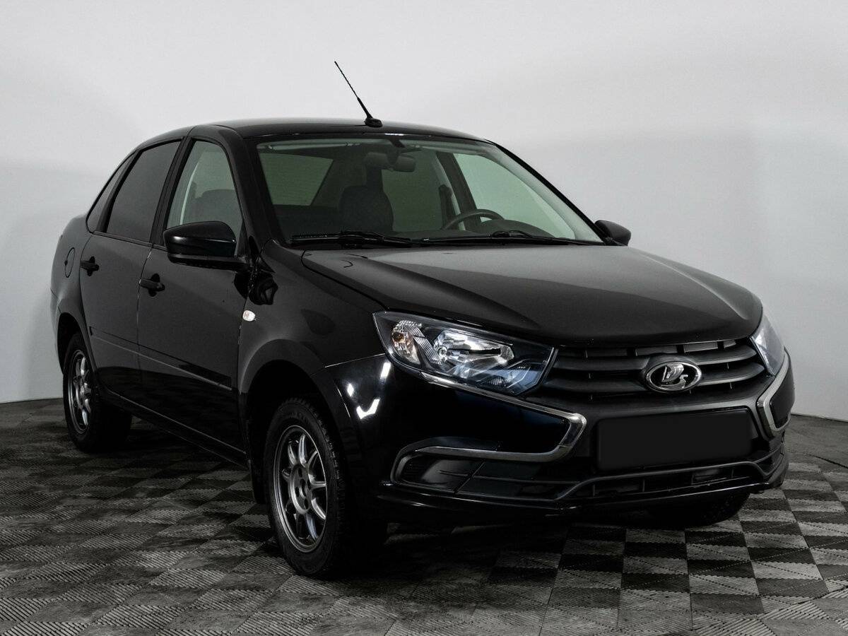 Lada (ВАЗ) Granta б/у, 2020, Механическая. Фото: #2