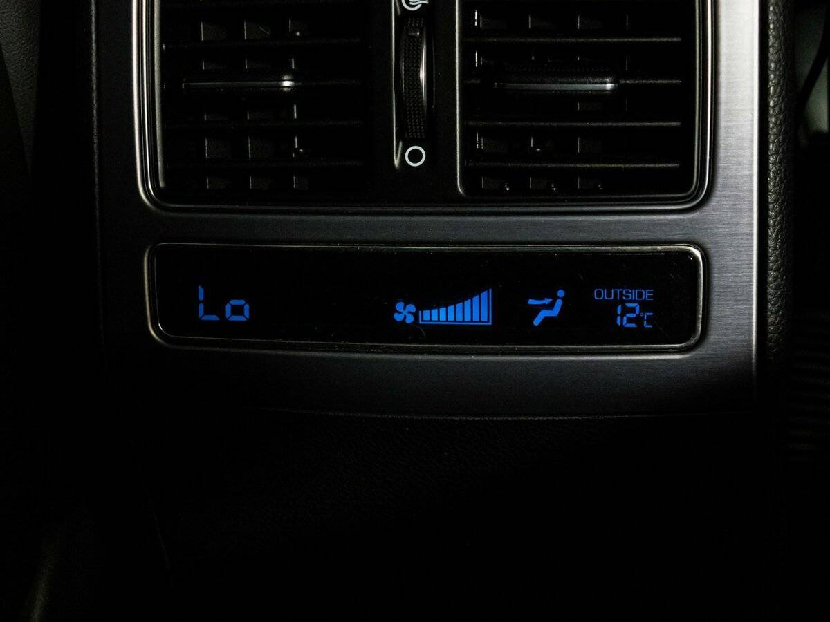 Hyundai Equus б/у, 2015, Автоматическая. Фото: #23