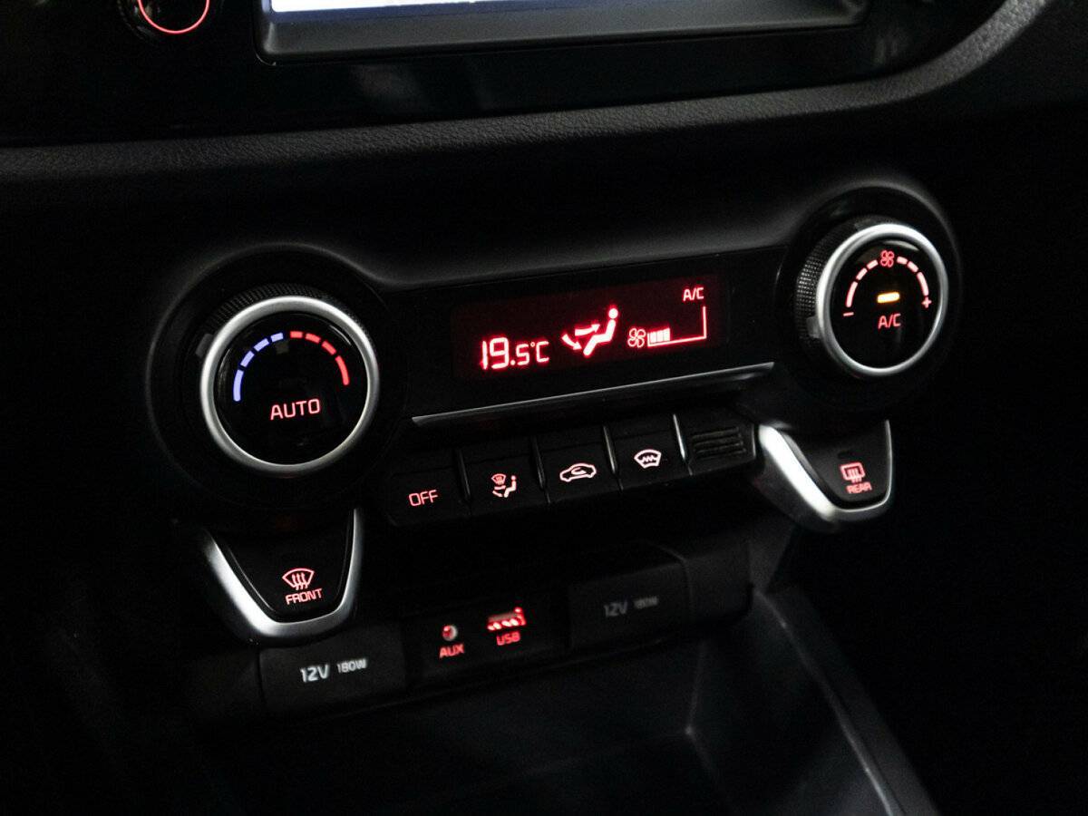 Kia Rio б/у, 2018, Автоматическая. Фото: #16