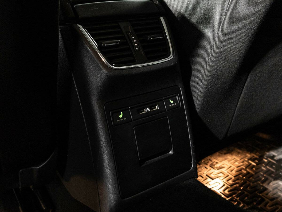 Шкода Октавия б/у, 2020, Роботизированная. Фото: #18