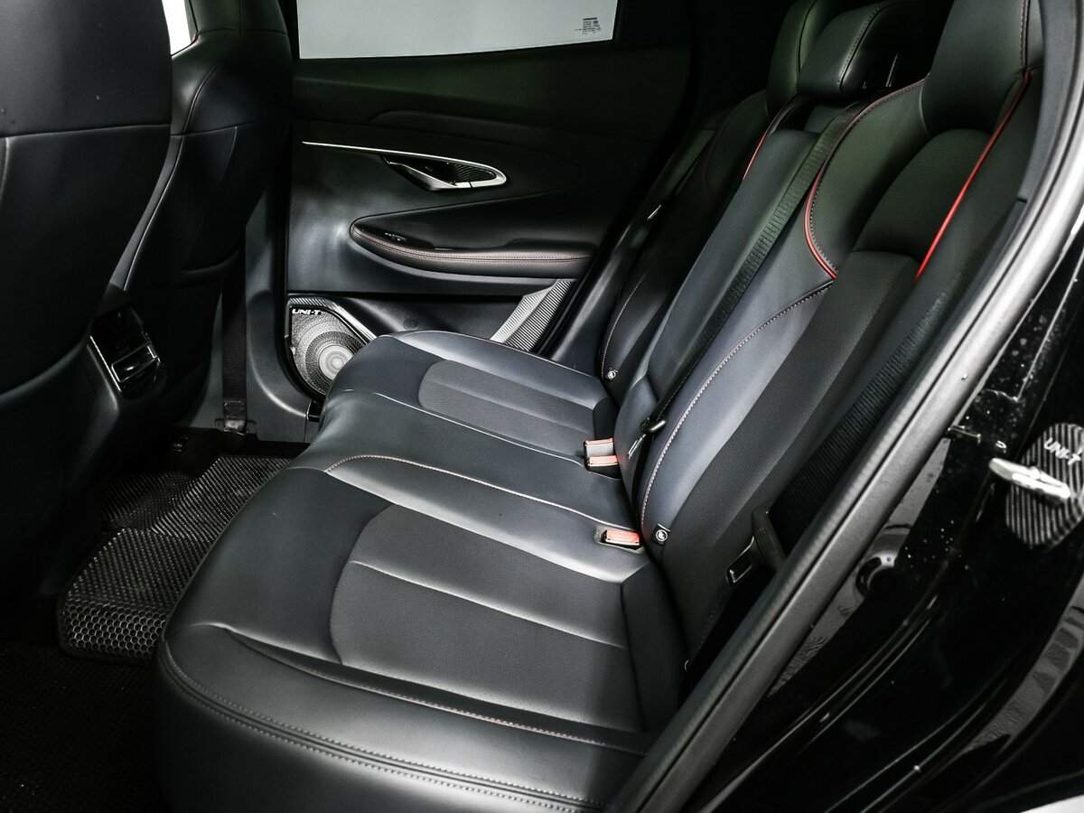 Чанган УНИ-Т б/у, 2023, Роботизированная. Фото: #11