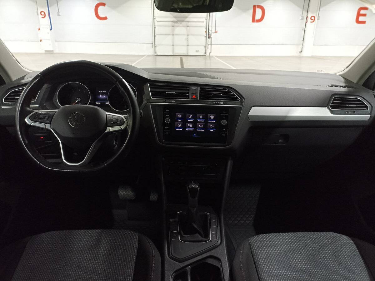 Volkswagen Tiguan б/у, 2021, Роботизированная. Фото: #13