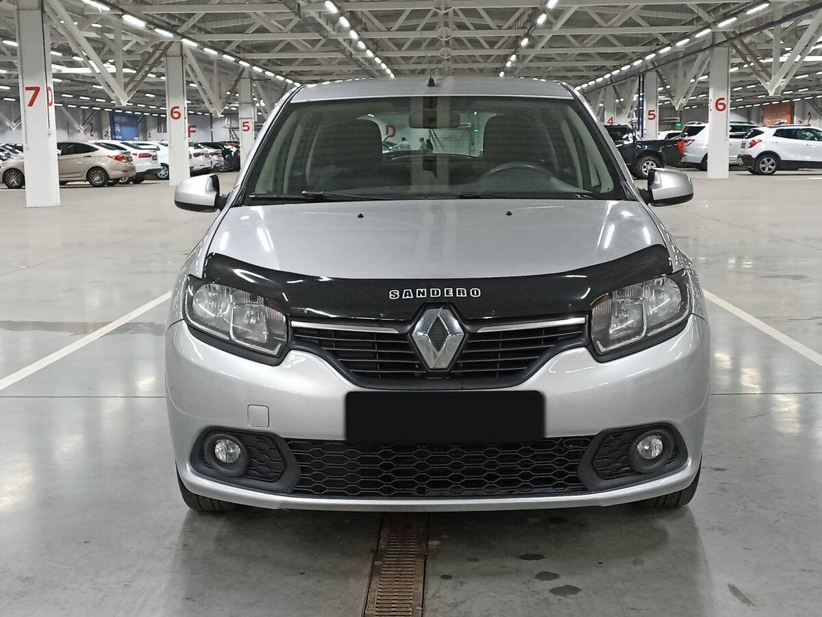 Renault Sandero б/у, 2017, Механическая. Фото: #1