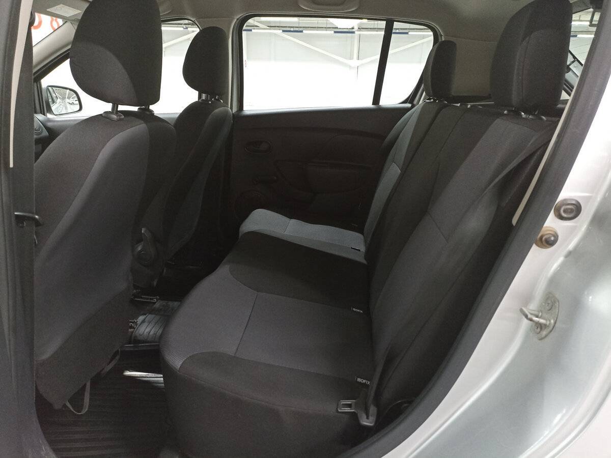 Renault Sandero б/у, 2017, Механическая. Фото: #11