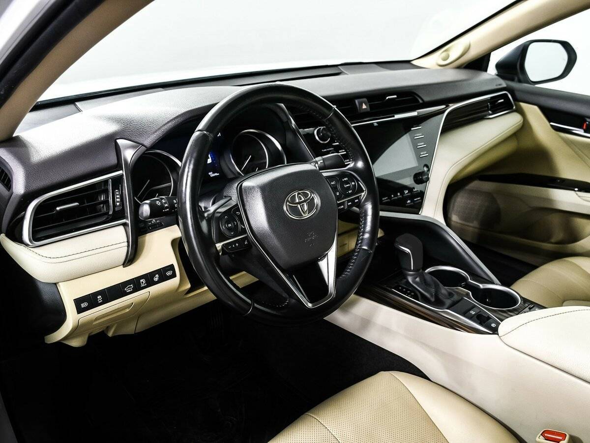 Toyota Camry б/у, 2020, Автоматическая. Фото: #12