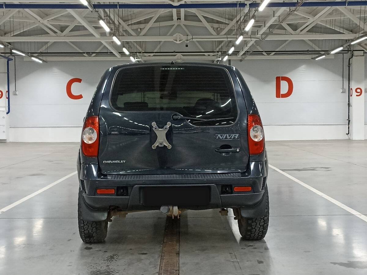 Chevrolet Niva б/у, 2018, Механическая. Фото: #5