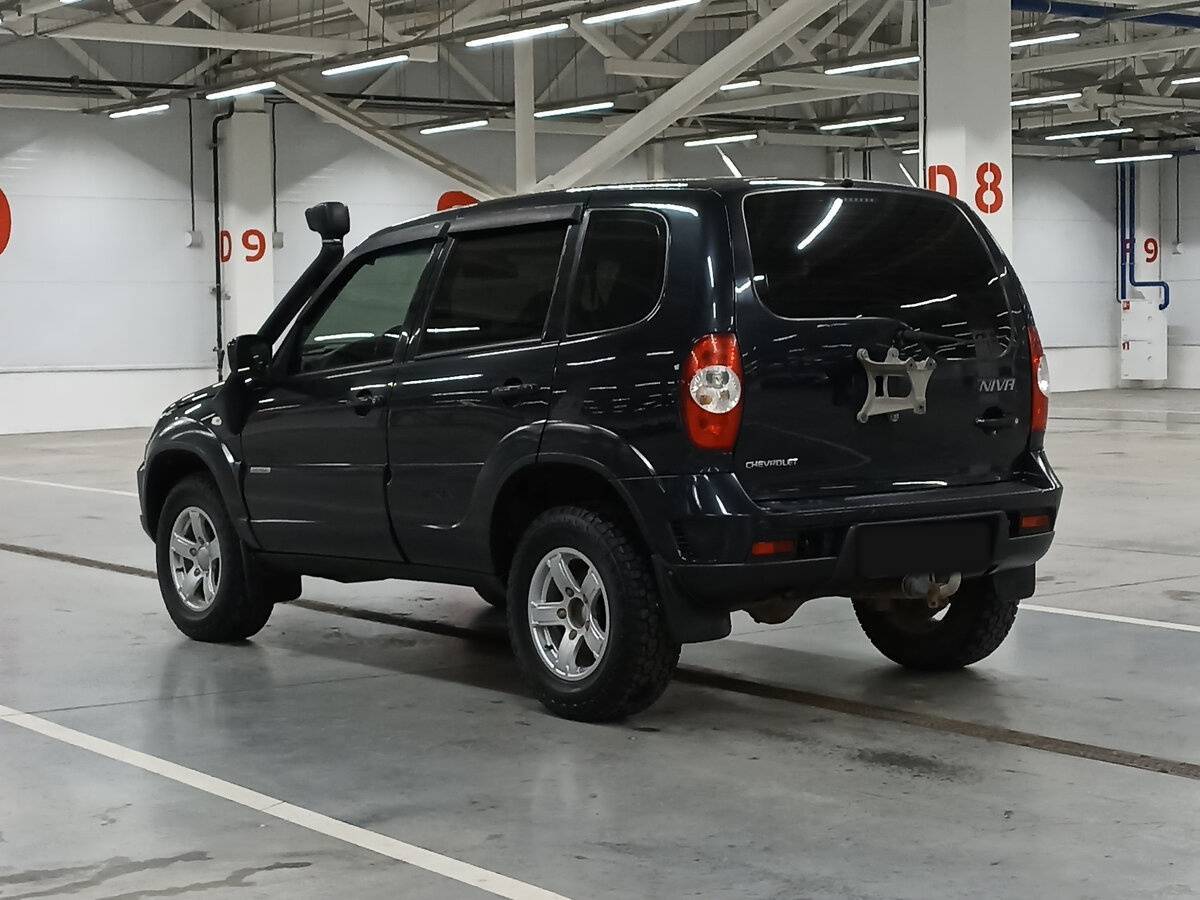 Chevrolet Niva б/у, 2018, Механическая. Фото: #6