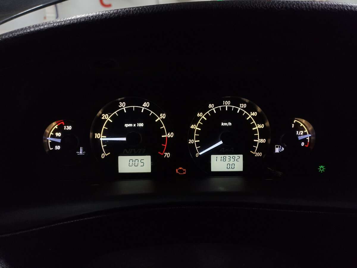 Chevrolet Niva б/у, 2018, Механическая. Фото: #12