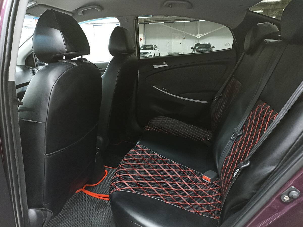 Hyundai Solaris б/у, 2013, Механическая. Фото: #11