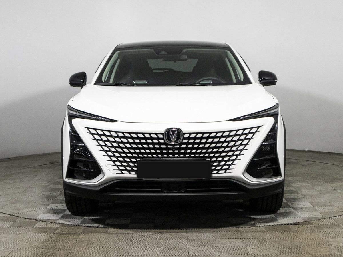 Чанган УНИ-Т б/у, 2023, Роботизированная. Фото: #1