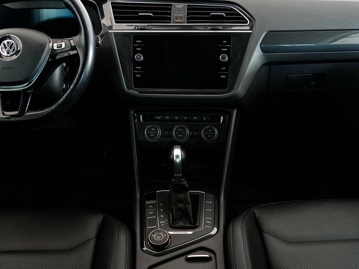 Volkswagen Tiguan б/у, 2018, Роботизированная. Фото: #12