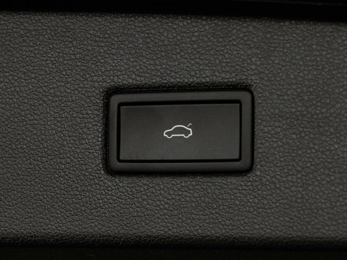 Volkswagen Tiguan б/у, 2018, Роботизированная. Фото: #19