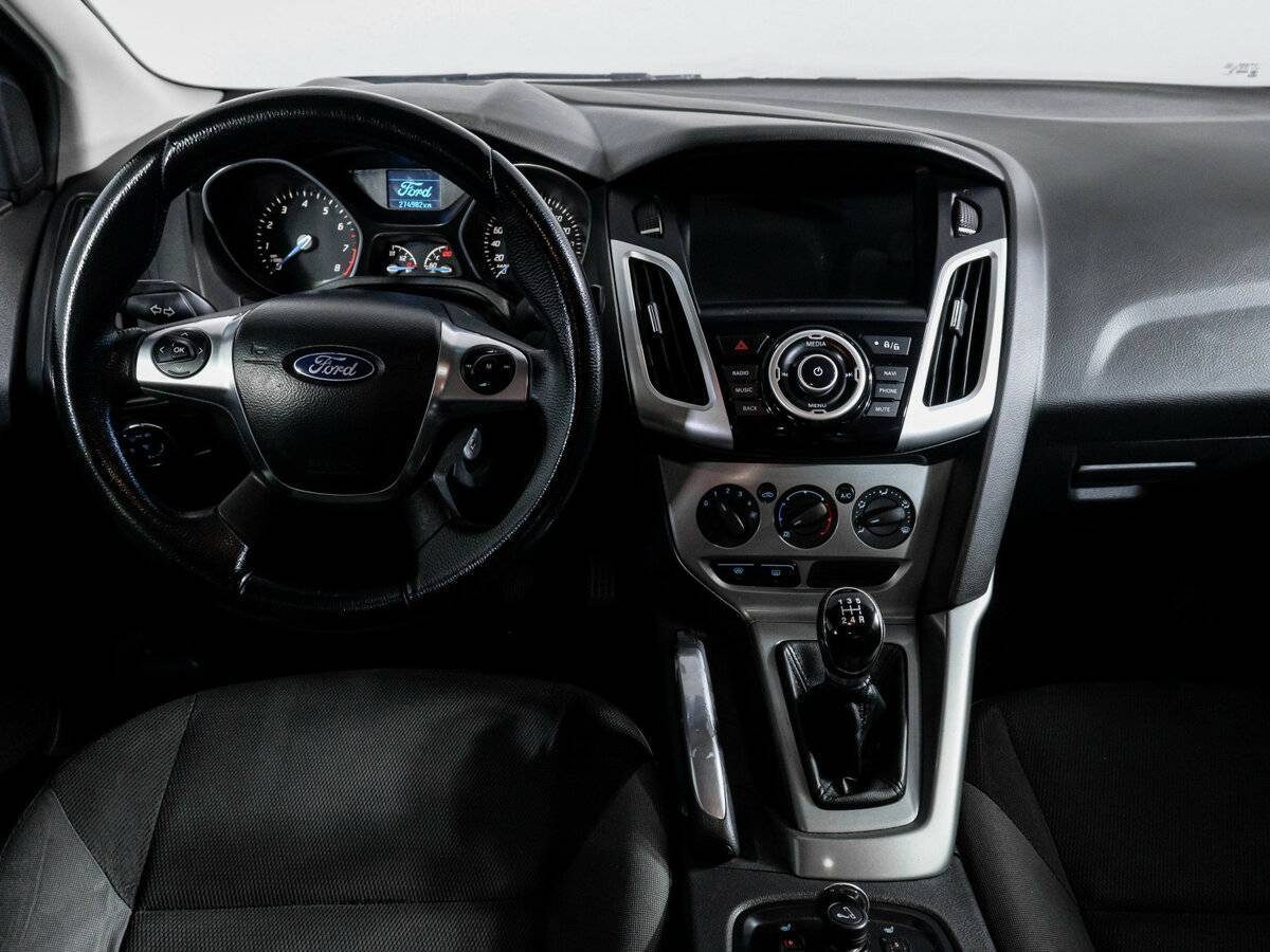 Форд Фокус б/у, 2012, Механическая. Фото: #10