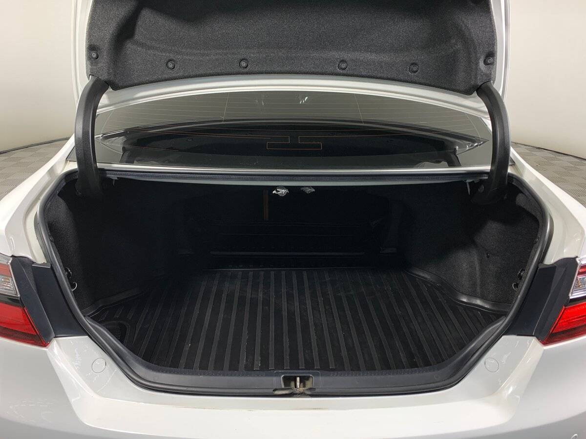 Toyota Camry б/у, 2017, Автоматическая. Фото: #18