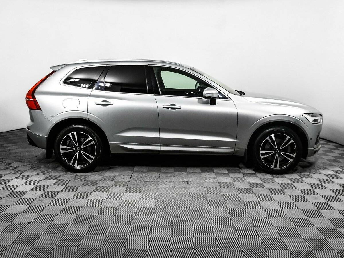 Volvo XC60 б/у, 2018, Автоматическая. Фото: #3