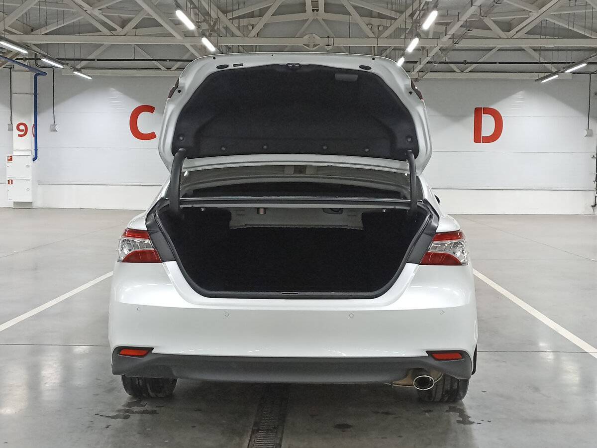 Toyota Camry б/у, 2021, Автоматическая. Фото: #9