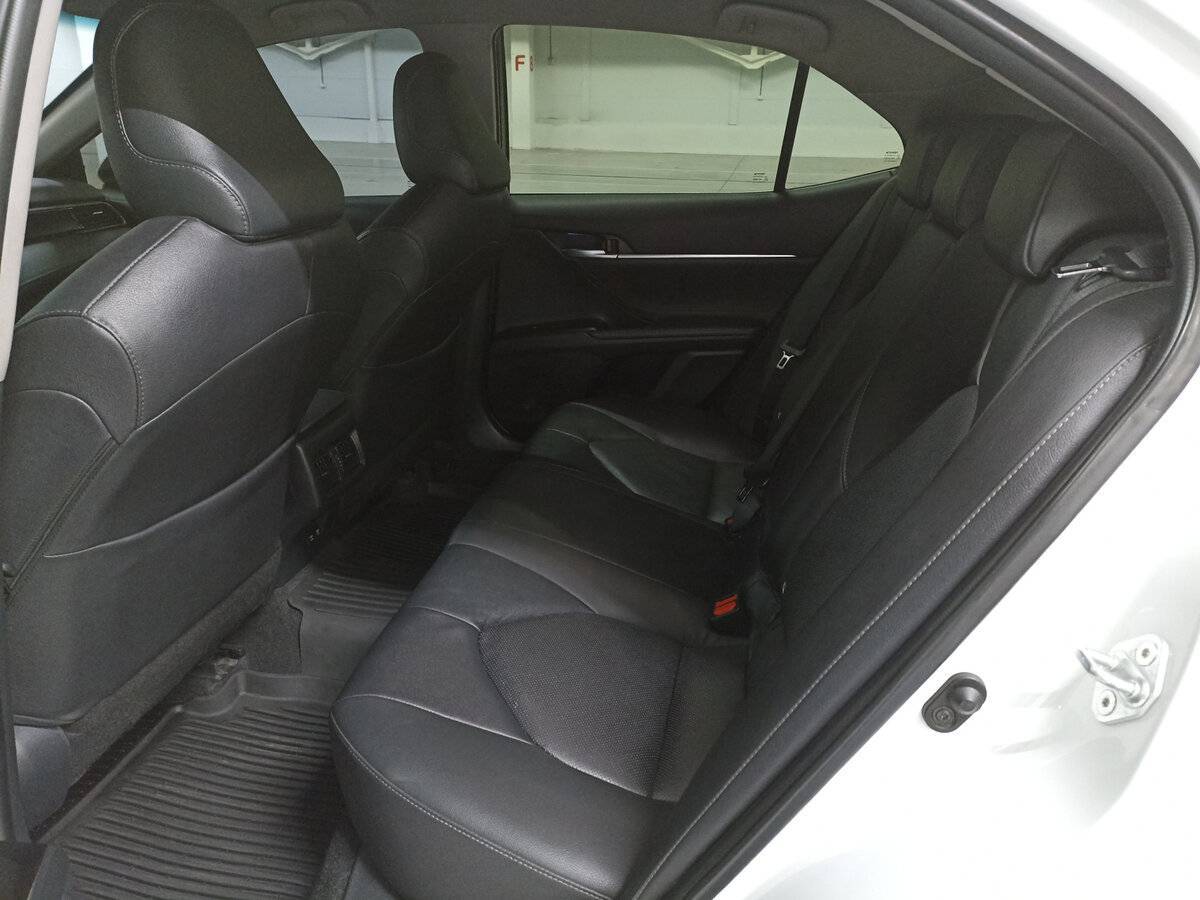 Toyota Camry б/у, 2021, Автоматическая. Фото: #11