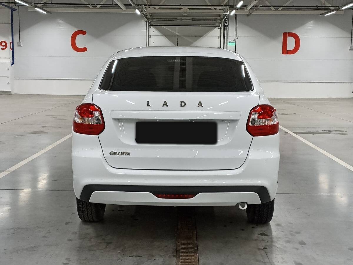 Lada (ВАЗ) Granta б/у, 2024, Механическая. Фото: #5