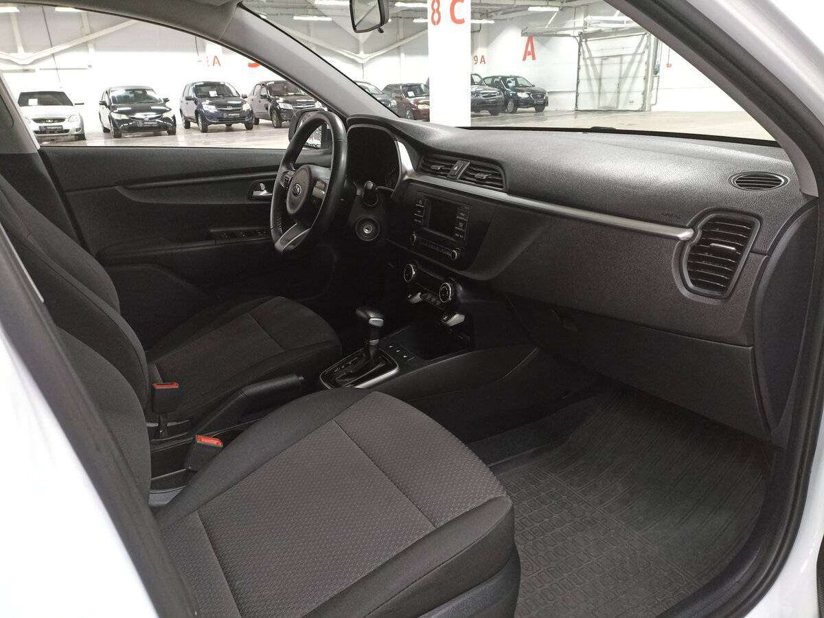 Kia Rio б/у, 2021, Автоматическая. Фото: #10