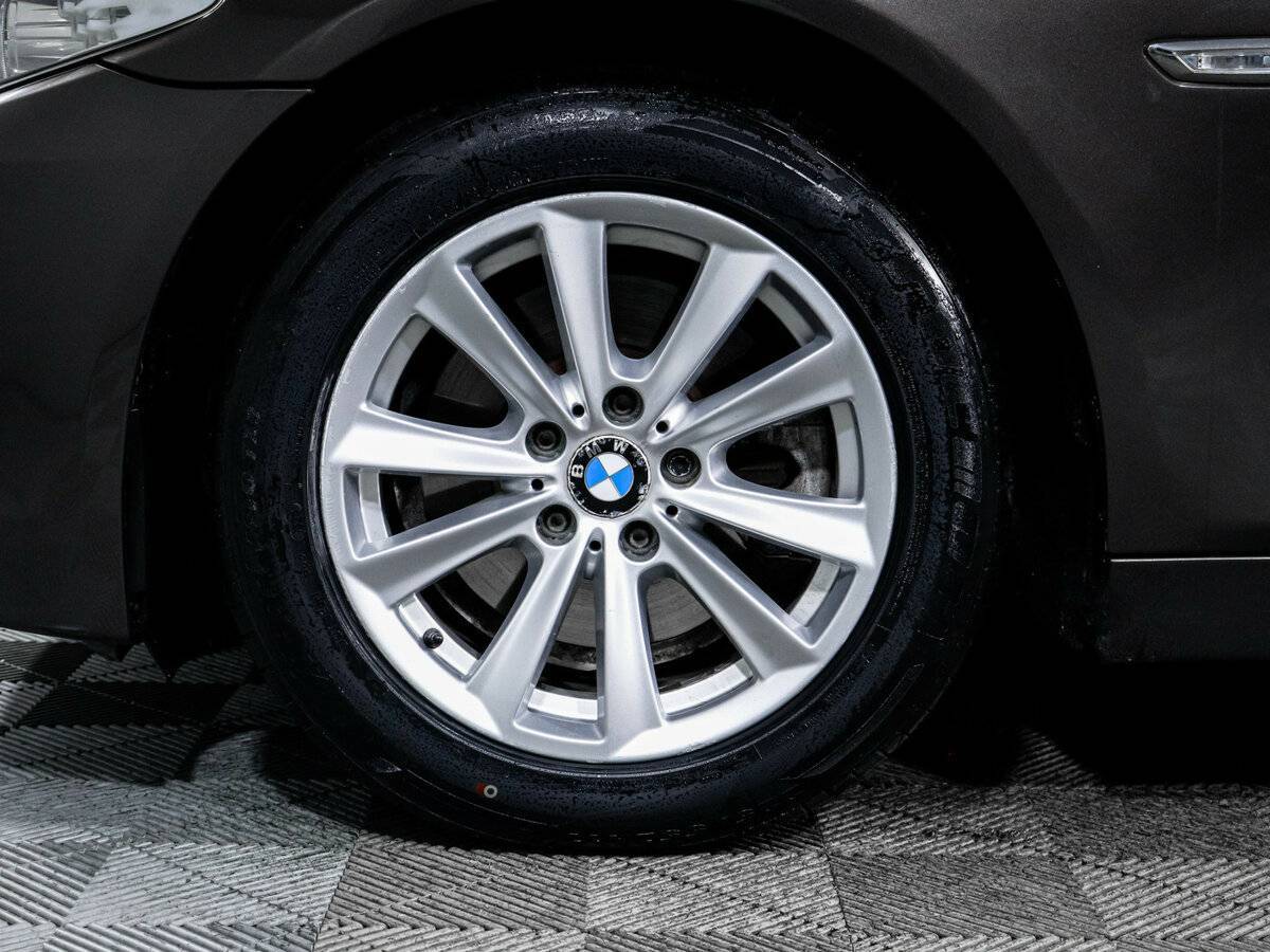 BMW 5 серии б/у, 2012, Автоматическая. Фото: #14