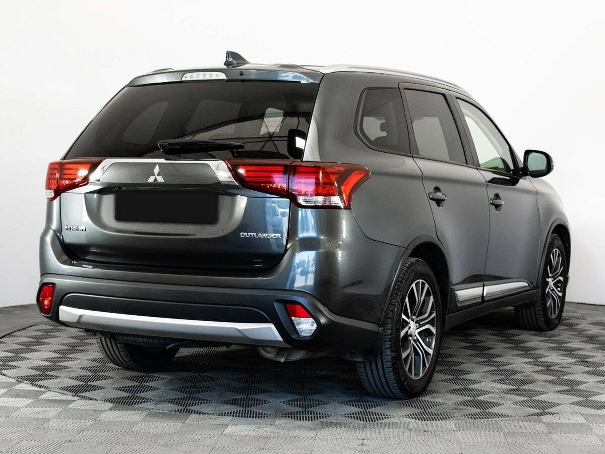 Mitsubishi Outlander б/у, 2018, Вариатор. Фото: #4