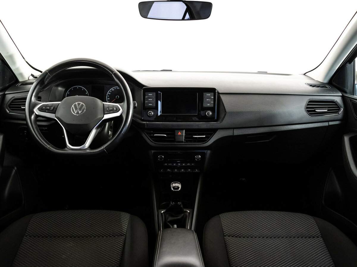 Volkswagen Polo б/у, 2020, Механическая. Фото: #9