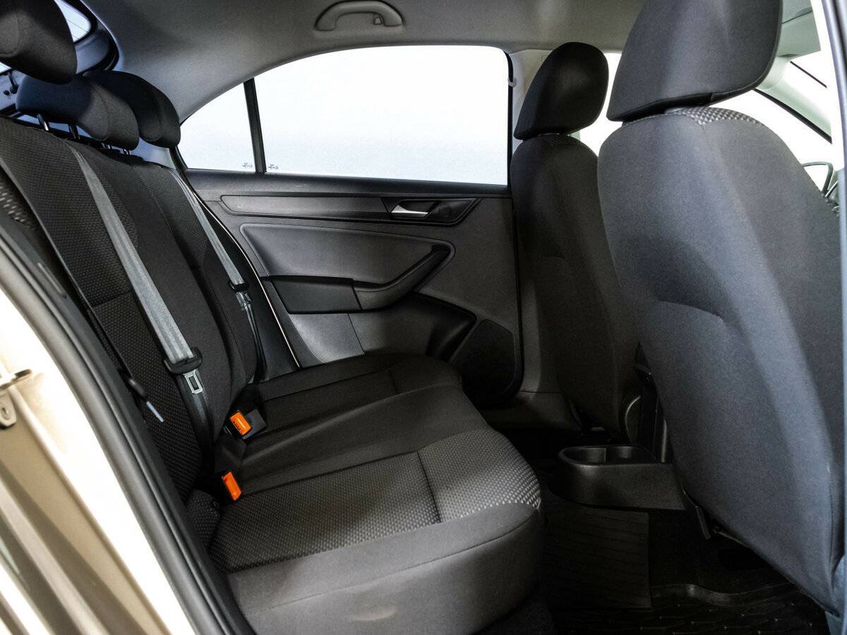 Volkswagen Polo б/у, 2020, Механическая. Фото: #17