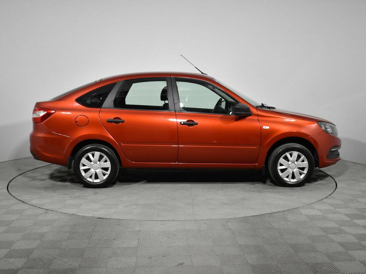 Lada (ВАЗ) Granta б/у, 2020, Механическая. Фото: #3