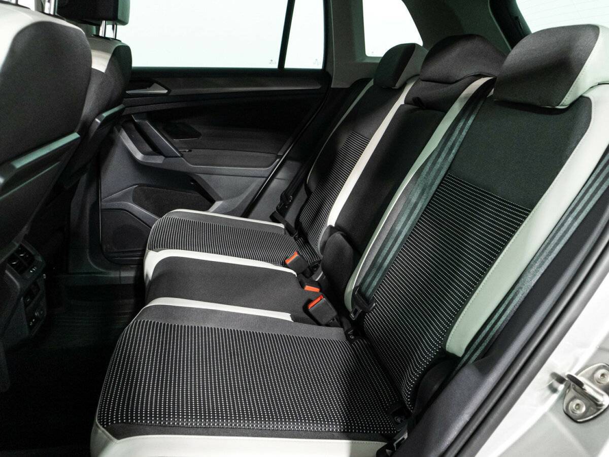 Фольксваген Тигуан б/у, 2019, Роботизированная. Фото: #9