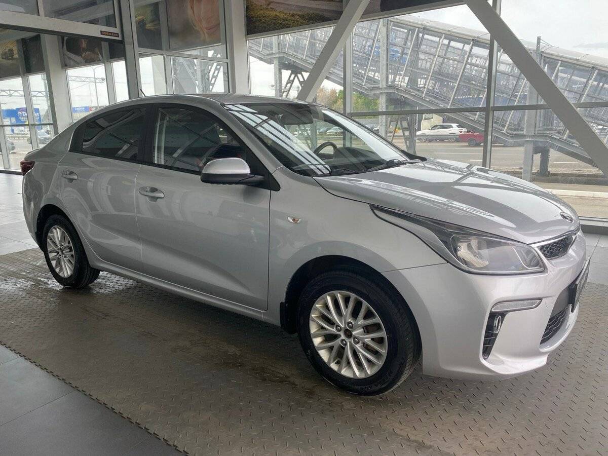 Kia Rio б/у, 2020, Автоматическая. Фото: #2