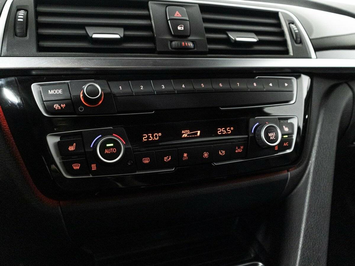 BMW 3 серии б/у, 2018, Автоматическая. Фото: #14