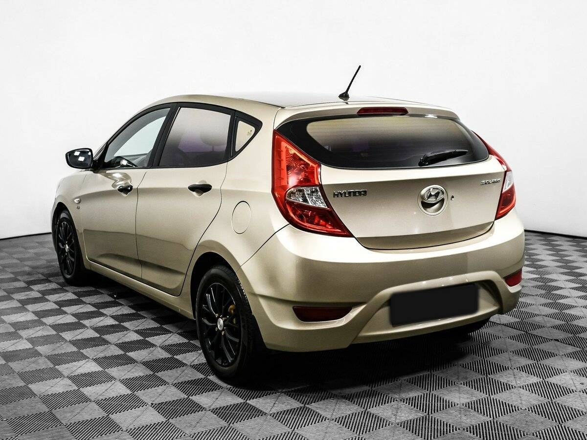 Hyundai Solaris б/у, 2012, Автоматическая. Фото: #6