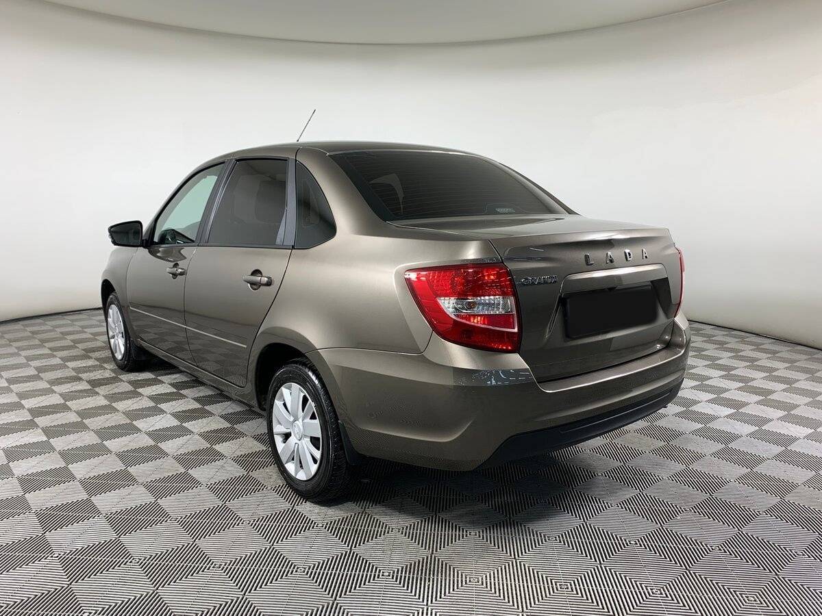 Lada (ВАЗ) Granta б/у, 2024, Механическая. Фото: #6