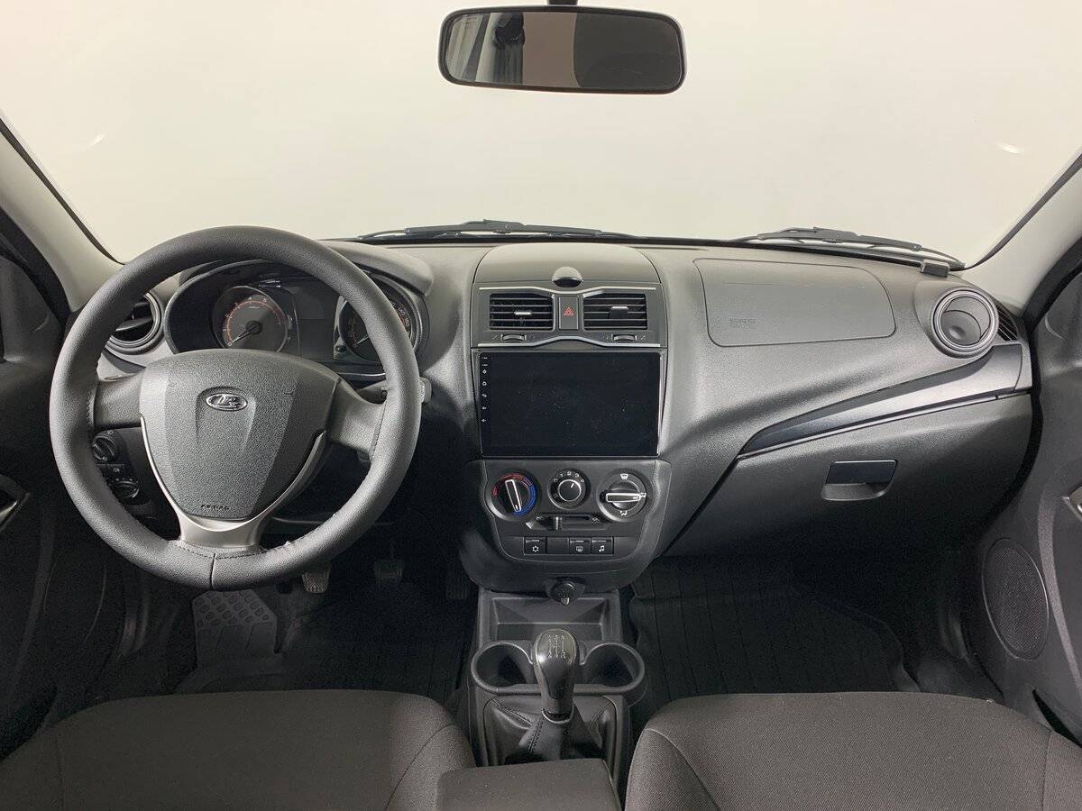 Lada (ВАЗ) Granta б/у, 2024, Механическая. Фото: #11