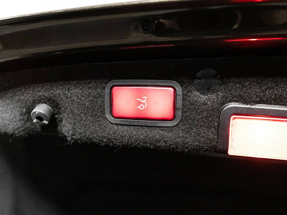 Mercedes-Benz C-Класс б/у, 2015, Автоматическая. Фото: #15