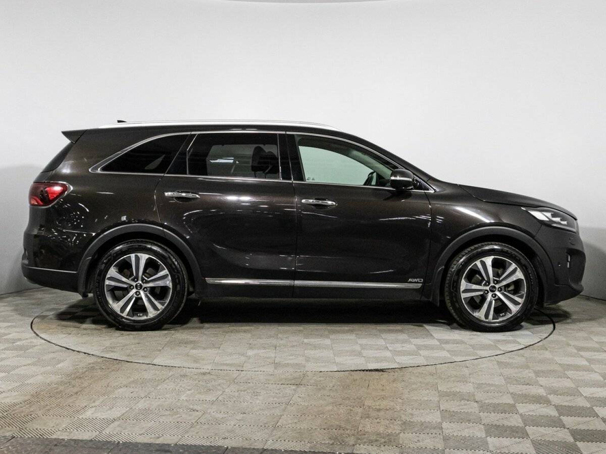 Kia Sorento б/у, 2018, Автоматическая. Фото: #3