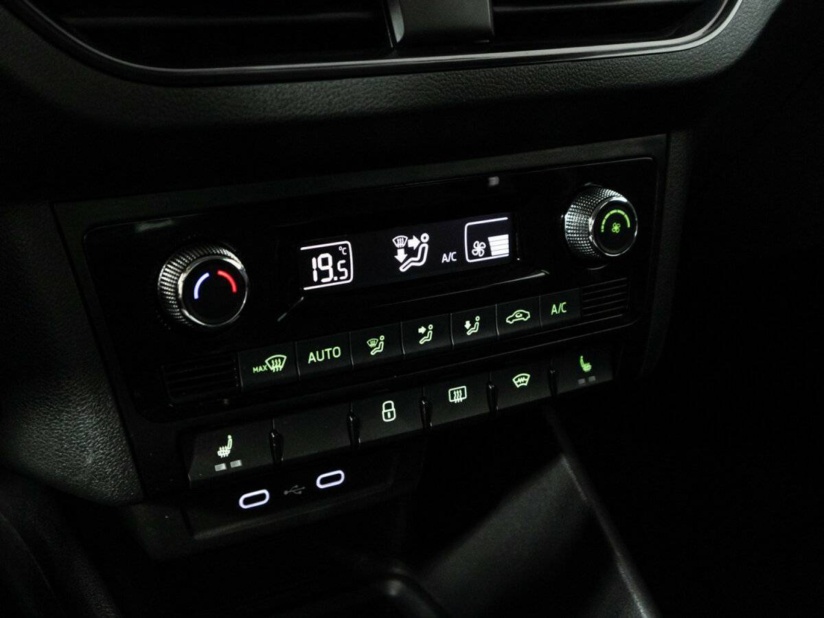 Skoda Rapid б/у, 2021, Автоматическая. Фото: #16