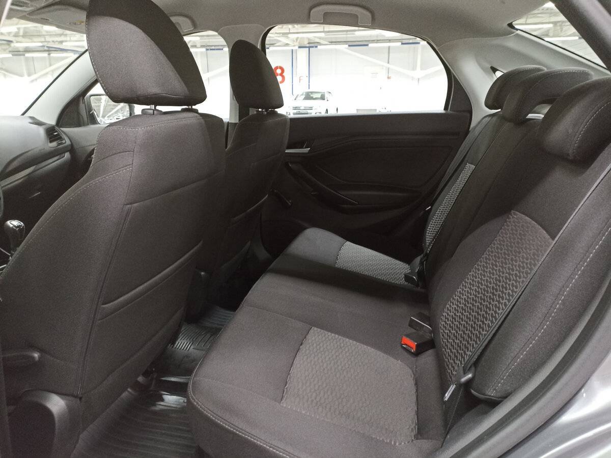 Lada (ВАЗ) Vesta б/у, 2016, Механическая. Фото: #11