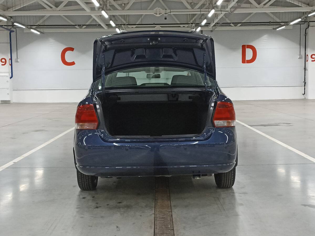 Volkswagen Polo б/у, 2015, Механическая. Фото: #9