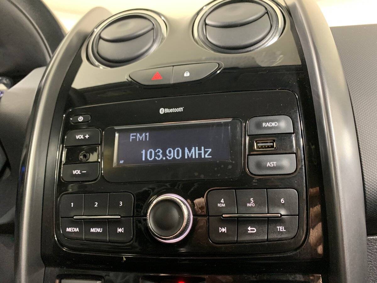 Renault Duster б/у, 2017, Механическая. Фото: #15