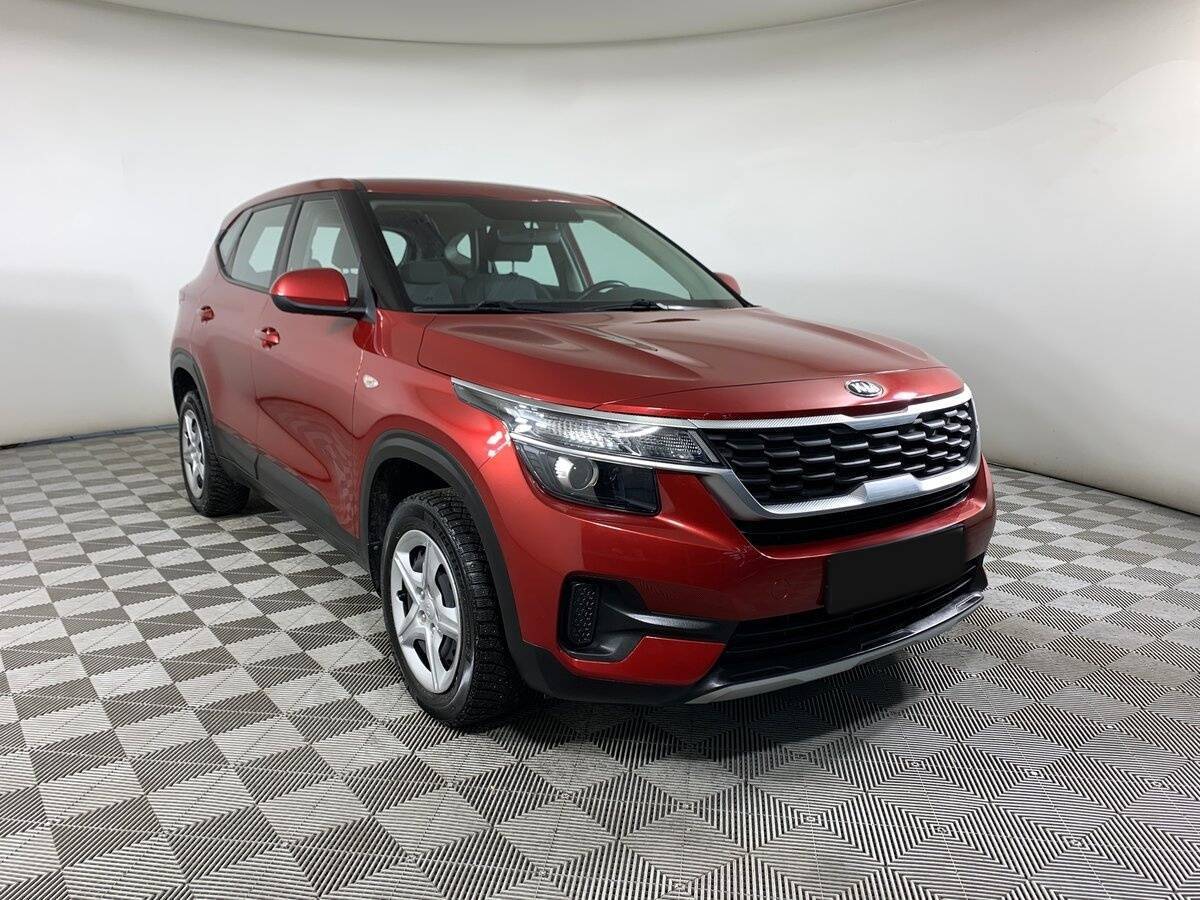 Kia Seltos б/у, 2020, Автоматическая. Фото: #2