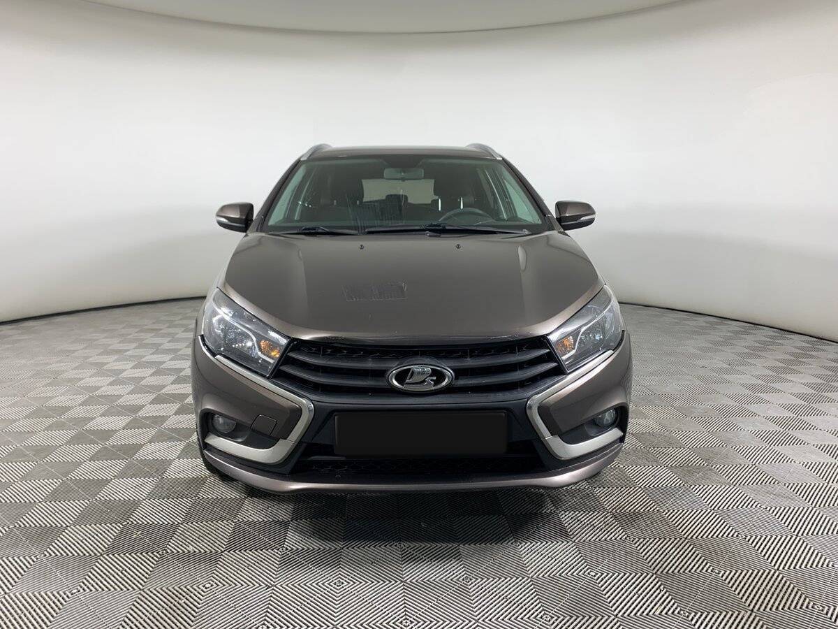 Lada (ВАЗ) Vesta б/у, 2018, Механическая. Фото: #1