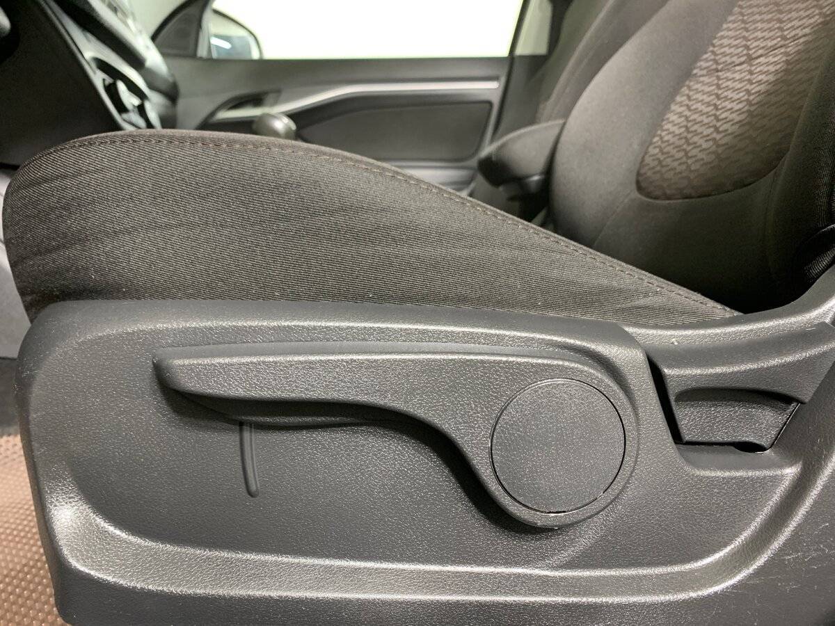 Lada (ВАЗ) Vesta б/у, 2018, Механическая. Фото: #15