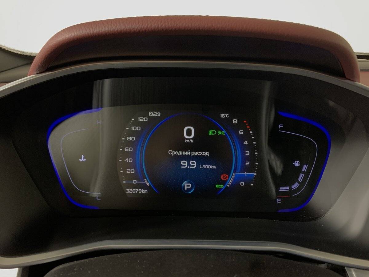 Geely Coolray б/у, 2022, Роботизированная. Фото: #13