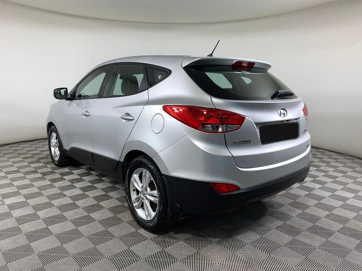 Hyundai ix35 б/у, 2012, Автоматическая. Фото: #6